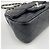 Borsa a tracolla Chanel Mini Matelassé in nero - vista 8