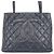 Borsa Tote Chanel Reissue in nero - vista 2