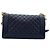 Borsa a tracolla Chanel Boy 25 in nero - vista 3