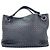 Bottega Veneta Garda Medium Handtasche in Schwarz - Ansicht 2