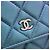 Wallet On Chain Portafoglio con catena in agnello iridescente blu CC trapuntato Chanel - vista 5