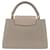 Borsa Louis Vuitton Capucines PM Beige - vista 2