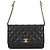 Portafoglio con catena in pelle di vitello martellata nera Chanel Nero