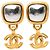 Orecchini clip Chanel Gold CC placcati oro con pietra argentata quadrata D'oro