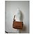 Vintage Givenchy Schultertasche aus Leder mit Nieten Braun Gold - Ansicht 6