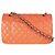 Bolso Chanel Classic Double Flap en piel de cordero acolchado naranja, tamaño Medium - vista 4