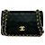 Bolso de hombro Chanel Double Flap Matelassé en piel de cordero negro