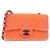 Borsa a tracolla Chanel 69900 in pelle rosa corallo