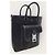 Dior Cabas Saddle en agneau noir porté épaule et crossbody - vue 3