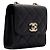 Trendy CC Chanel Mini borsa a tracolla in agnello nero trendy con catena dorata CC - vista 4