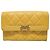 Chanel Gelber Boy Flap Lammfell-Geldbeutel, Serie