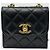 Chanel Mini borsa a catena Trendy CC in agnello nero e oro - vista 2