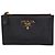 Prada Tarjetero Saffiano negro con cremallera