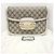 Gucci Borsa a tracolla GG Supreme in pelle bianca con morsetto Bianco - vista 8