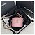 Vanity Chanel Beauty case per trucco rosa elegante con catena dorata - vista 2