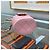 Vanity Chanel Beauty case per trucco rosa elegante con catena dorata - vista 7