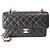 Chanel Piccola borsa a tracolla Classic in caviar nero con catena e finiture dorate - vista 2