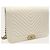 Boy Chanel Mini borsa a tracolla WOC Chevron in Caviar bianco e Oro Champagne - vista 3