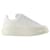 Alexander Mcqueen Sneakers Oversized Bianco - vista 4