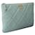Chanel Clutch NineTeen in agnello New Medium Gold Verde  - vista 2