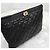 Chanel Boy Clutch aus Lammleder, Schwarz, Goldton, Größe Medium - Ansicht 4