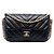 Chanel Mini Retangular Chevron em Pele de Cordeiro Preta com Corrente em Volta da Aba Preto