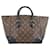 Borsa Louis Vuitton Phoenix PM Marrone - vista 2