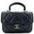 Borsa a tracolla Chanel Matelassé in pelle nera Nero