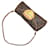 Louis Vuitton Clutch Monogram Beverly Marrone  - vista 4