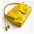 Fendi Mamma Baguette Medium in pelle nappa gialla Giallo Gold hardware - vista 4
