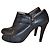 Salvatore Ferragamo Stivaletti in Pelle Nera Nero