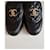 Mocassini Chanel in pelle nera trapuntata con logo CC Nero - vista 9