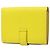 Tarjetero Bearn en piel Epsom amarillo Hermès - vista 2