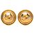 Orecchini a clip Chanel Gold CC placcati oro e perle finte D'oro
