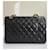 Timeless Chanel Classic Flap Medium Borsa Pelle Caviar Nera Nero - vista 3