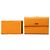 Cartera bifold de piel de becerro texturizada naranja Gucci - vista 9