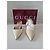 Gucci Sandali Slingback in Vernice Beige con Catena Dorata - vista 3