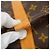 Louis Vuitton Boston Monogram Keepall Bandoulière 55 Marrom - vista 9