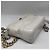 Chanel Gabrielle Hobo em pele de vitelo envelhecida acolchoada Small Branco - vista 7