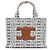 Céline Celine Thais Canvas Tote mit durchgehendem Logo-Print in Weiß Small Cuir Triomphe