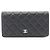 Chanel Matelassé Bi-fold Long Wallet aus schwarzem Lammleder