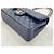 Chanel Matelassé Schultertasche Marineblau - Ansicht 7
