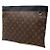 Louis Vuitton Pochette Monogram Discovery GM Borsa Clutch Nero - vista 3