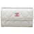 Tarjetero de piel de cordero matelassé Chanel Plata
