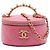 Mini Vanity Case Chanel in agnello trapuntato Mini CC rosa con manico superiore in perle e tracolla a catena