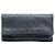 Graue Chanel CC gesteppte Lammleder-Foldover-Clutch