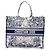 Book Tote Tote Book Dior in tela bianca con ricami Around The World Bianco