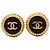 Orecchini a clip rotondi Chanel CC placcati oro e smalto D'oro