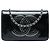 Borsa a tracolla Wallet On Chain Chanel CC in vernice nera con applicazioni strass Nero
