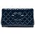 Clutch Timeless in vernice matelassé blu Chanel CC